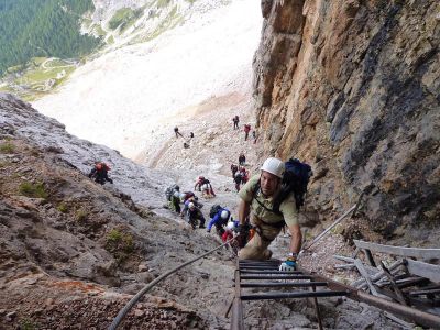 002-Einstieg in die Ferrata Giovanni Lipella